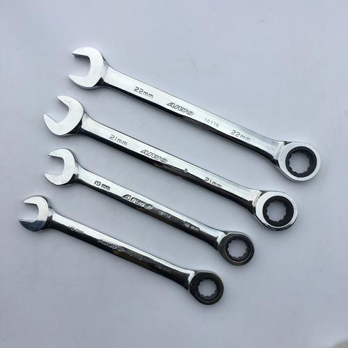 手动扳手选购指南 从类型到应用的全面解析